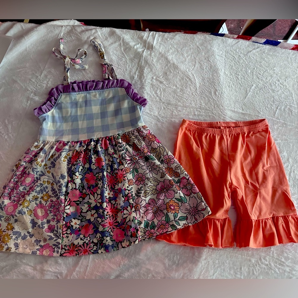 New Boutique Floral Dress Shorts Set 4T